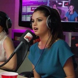 Celebrity Pack WhatsApp Sticker #7