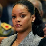 RiRi WhatsApp Sticker #16