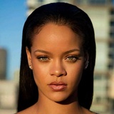 RiRi WhatsApp Sticker #18